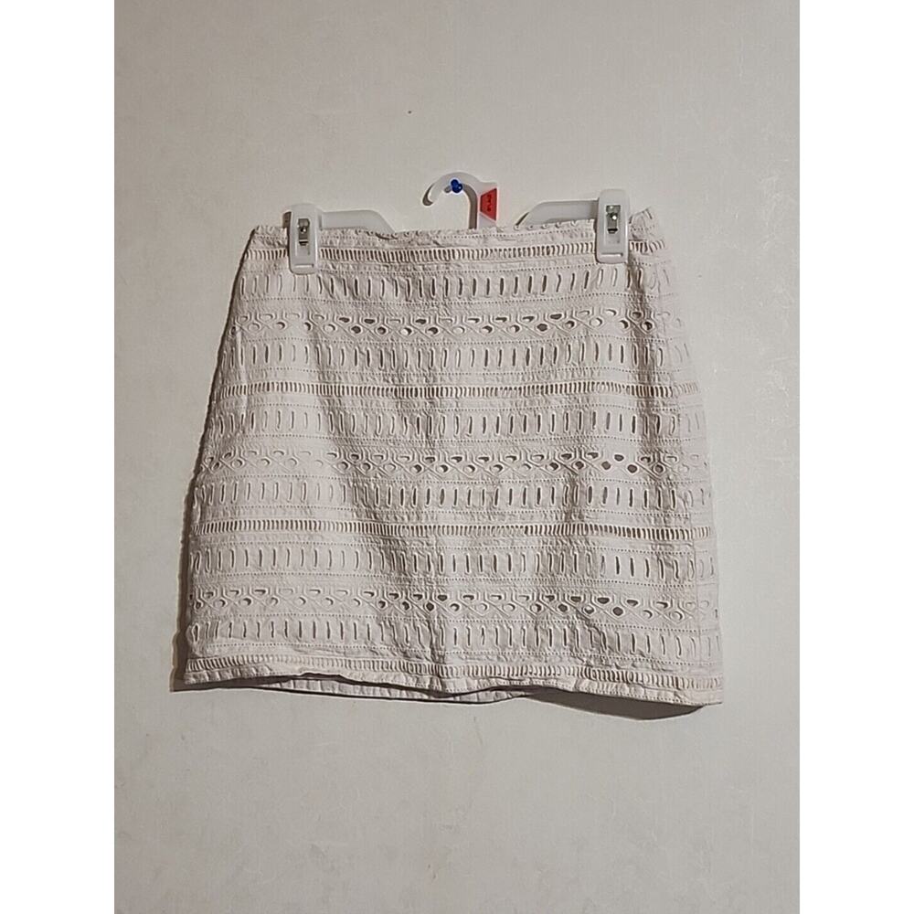 Gap Lined Eyelet Mini Skirt Optic White sz 02 Embroidered 100% Cotton Zipper